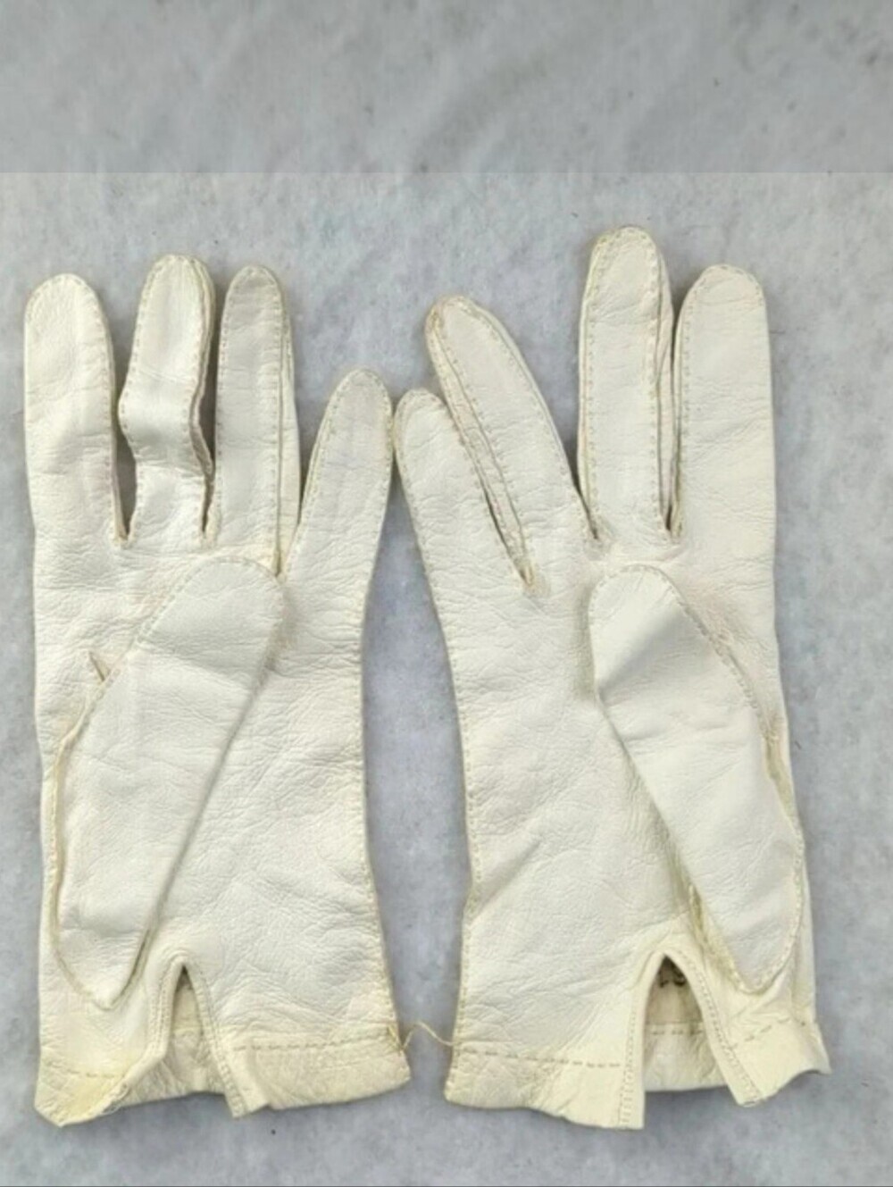 Antique World War 1 Era Calf Skin Driving Gloves, Never Worn, Still Connected!